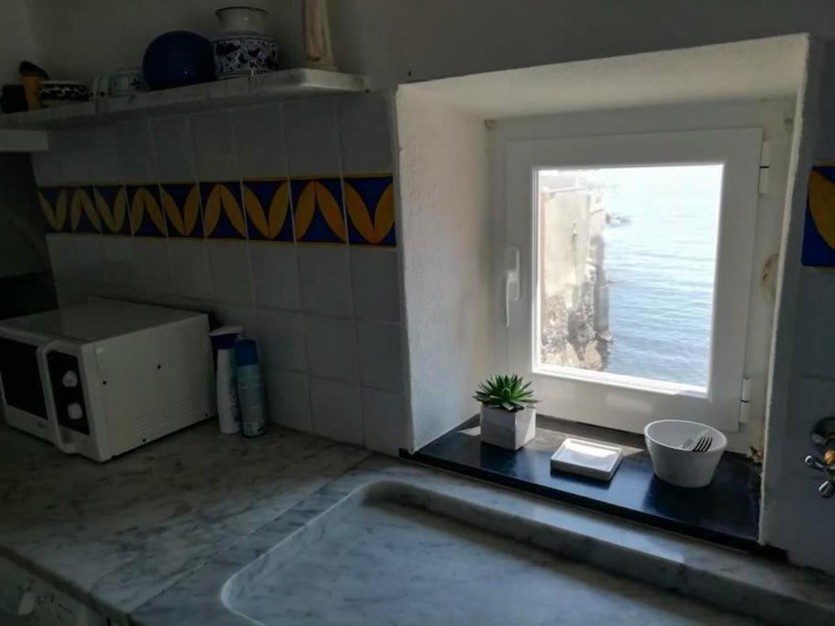 Casa Sulla Spiaggia Di Boccadasse Genova Eksteriør bilde